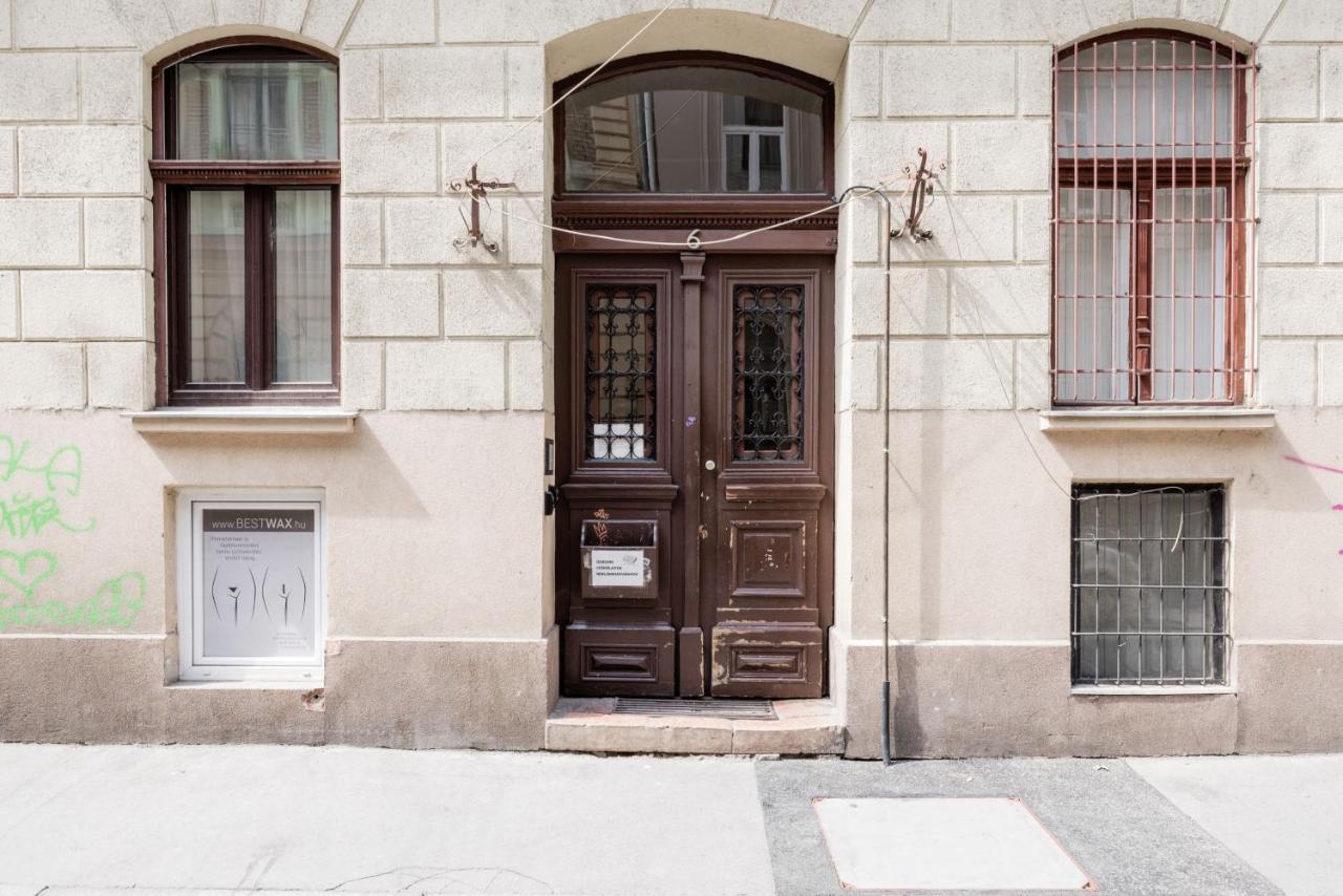 Two-Bedroom Apartment Next To Music Academy Budapest Ngoại thất bức ảnh